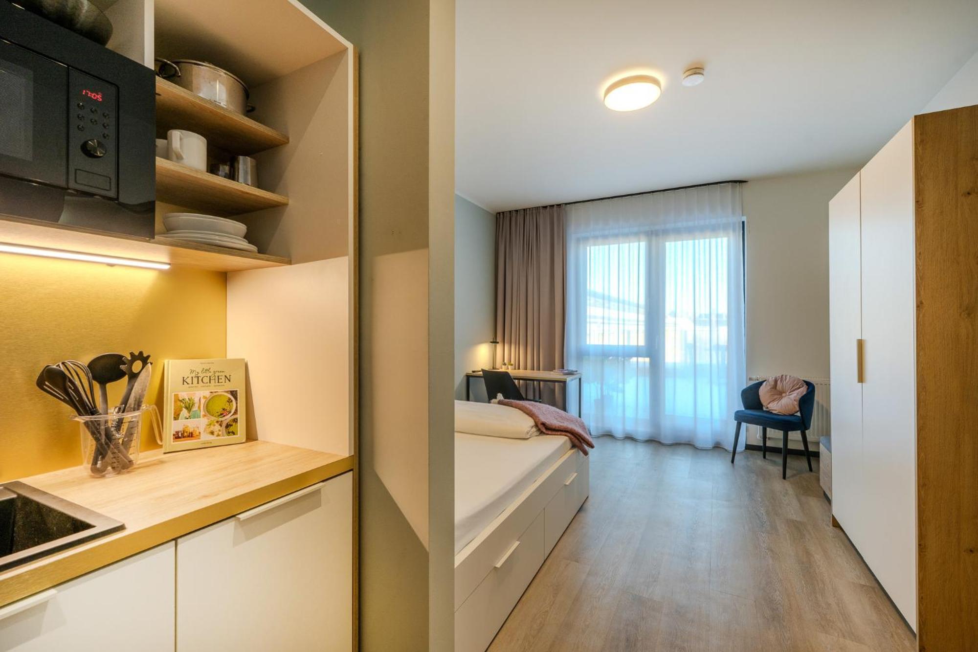 فندق The Base Berlin One المظهر الخارجي الصورة