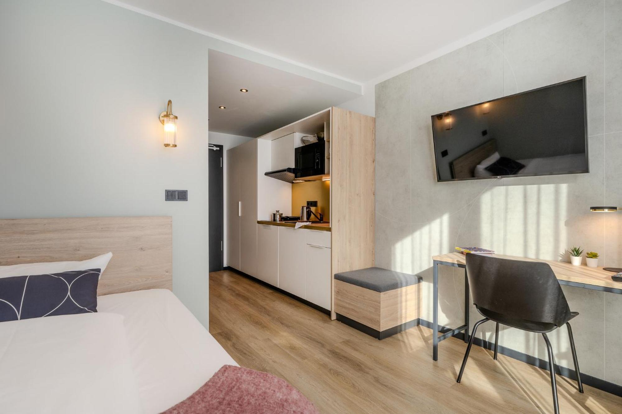 فندق The Base Berlin One المظهر الخارجي الصورة