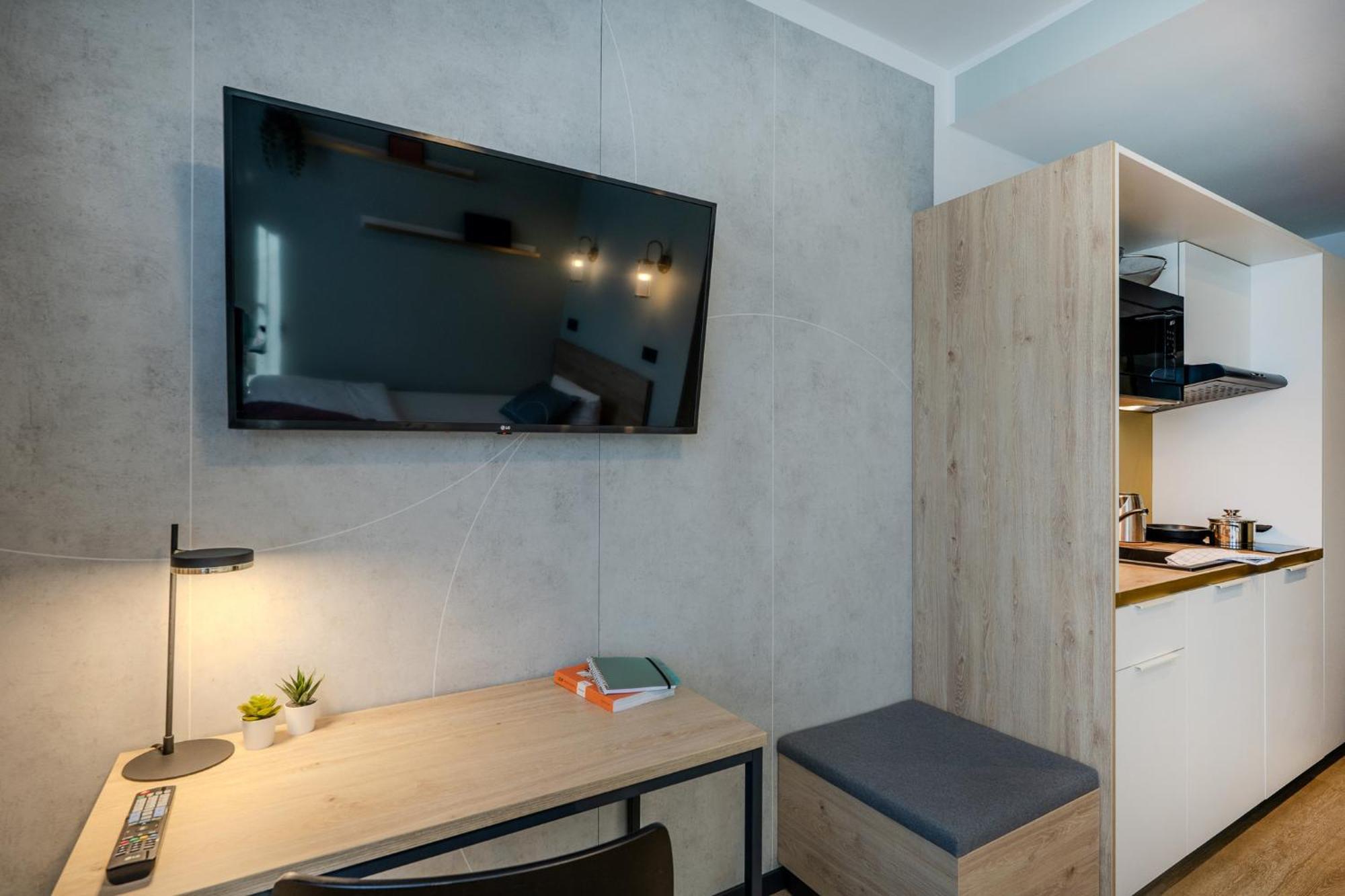 فندق The Base Berlin One المظهر الخارجي الصورة